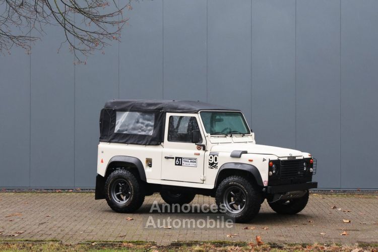 Land Rover Defender 90 V8 3.5 V8 138 bhp with injection - <small></small> 38.500 € <small>TTC</small> - #9