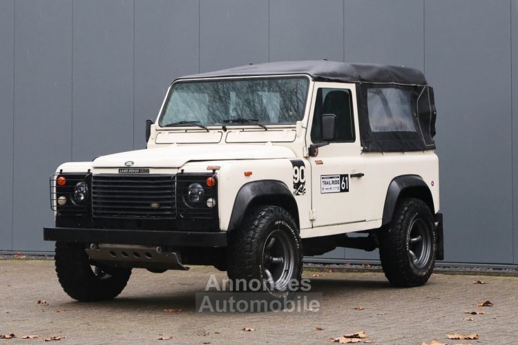 Land Rover Defender 90 V8 3.5 V8 138 bhp with injection - <small></small> 38.500 € <small>TTC</small> - #18