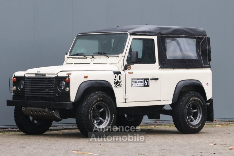 Land Rover Defender 90 V8 3.5 V8 138 bhp with injection - <small></small> 38.500 € <small>TTC</small> - #20