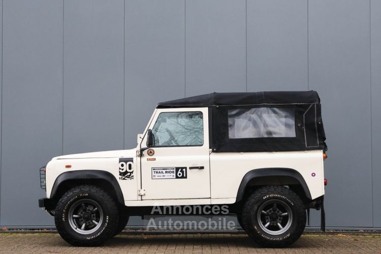 Land Rover Defender 90 V8 3.5 V8 138 bhp with injection - <small></small> 38.500 € <small>TTC</small> - #22