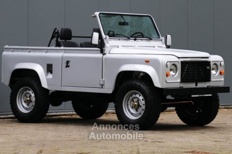 Land Rover Defender 90 V8 3.5L V8 producing 140 bhp - <small></small> 68.500 € <small>TTC</small> - #21