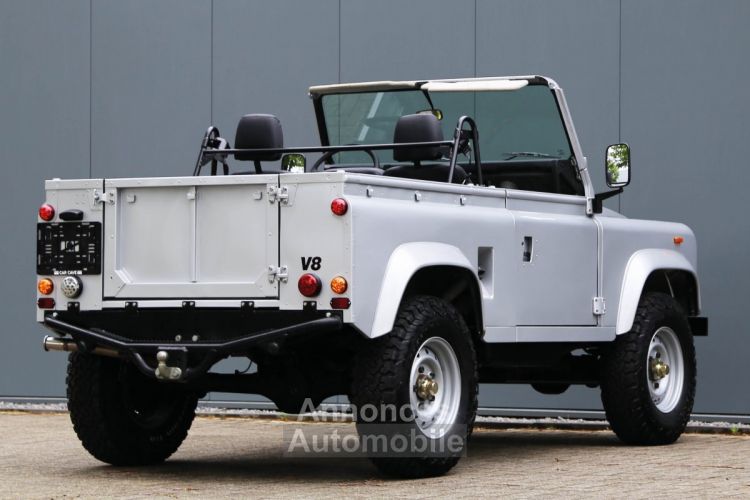 Land Rover Defender 90 V8 3.5L V8 producing 140 bhp - <small></small> 68.500 € <small>TTC</small> - #38