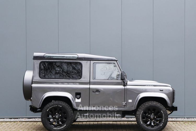 Land Rover Defender 90 V8 90 V8 3.5 V8 138 BHP - <small></small> 53.500 € <small>TTC</small> - #2