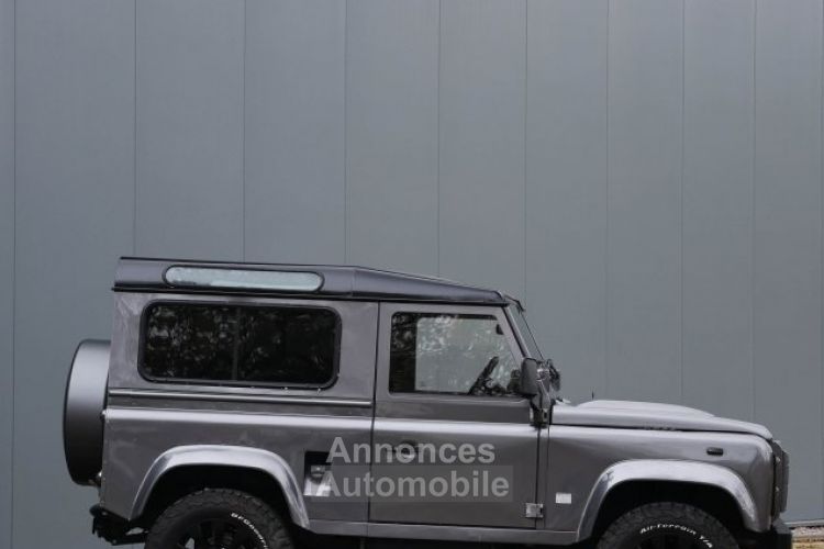 Land Rover Defender 90 V8 90 V8 3.5 V8 138 BHP - <small></small> 53.500 € <small>TTC</small> - #10