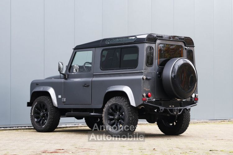 Land Rover Defender 90 V8 90 V8 3.5 V8 138 BHP - <small></small> 53.500 € <small>TTC</small> - #23