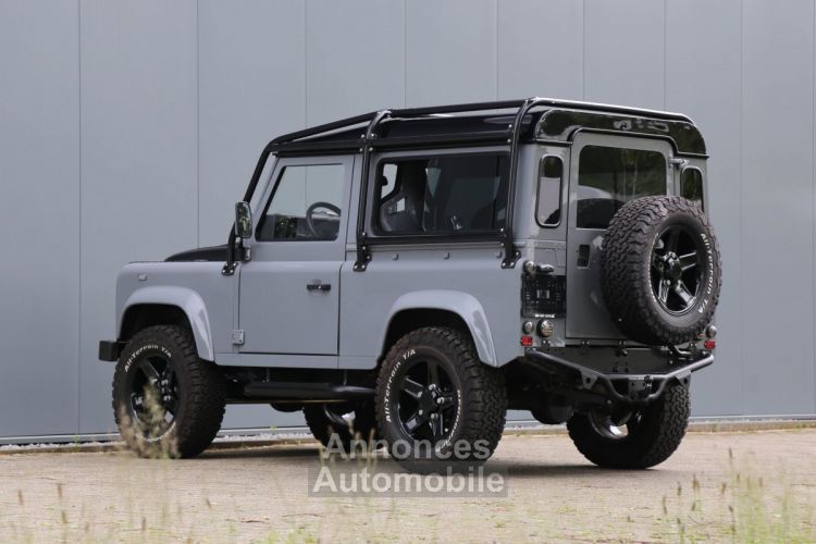 Land Rover Defender 90 V8 Urban 4.6L V8 producing 230 bhp - <small></small> 118.000 € <small>TTC</small> - #36