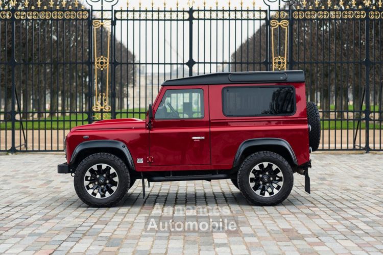 Land Rover Defender 90 V8 Works 70th Edition *1 of 150* - <small></small> 249.900 € <small>TTC</small> - #2