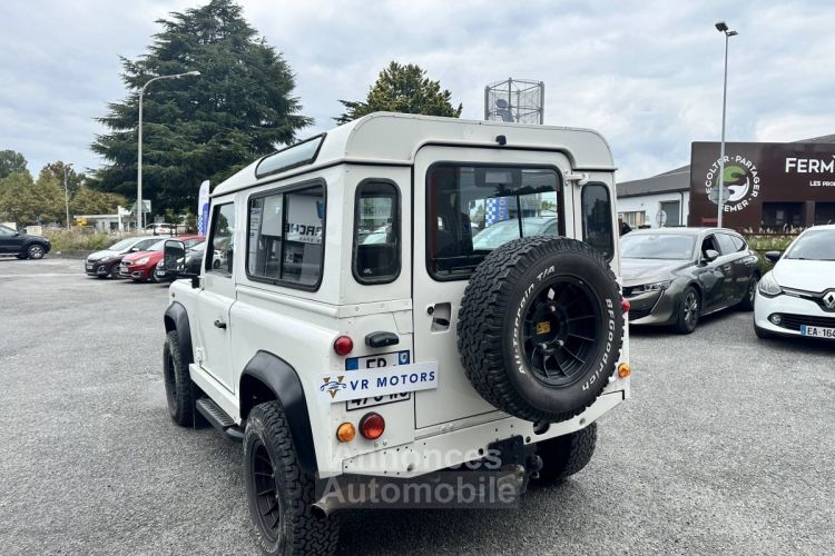 Land Rover Defender HT 90 2.5 TD SE - <small></small> 31.990 € <small>TTC</small> - #4