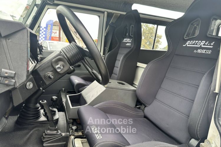 Land Rover Defender HT 90 2.5 TD SE - <small></small> 31.990 € <small>TTC</small> - #10