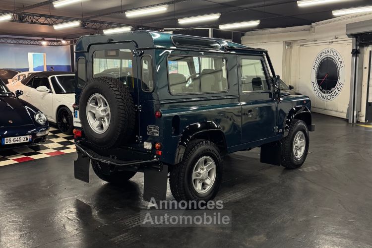 Land Rover Defender II 90 4.0 STATION WAGON ANNIVERSAIRE BVA N•20/25 - <small></small> 89.900 € <small></small> - #6