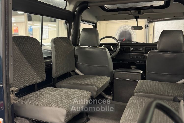 Land Rover Defender II 90 4.0 STATION WAGON ANNIVERSAIRE BVA N•20/25 - <small></small> 89.900 € <small></small> - #11