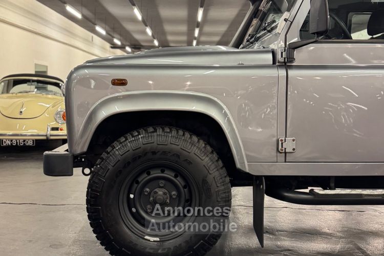 Land Rover Defender III 110 TDI 122 8CV STATION WAGON SE - <small></small> 59.000 € <small></small> - #5