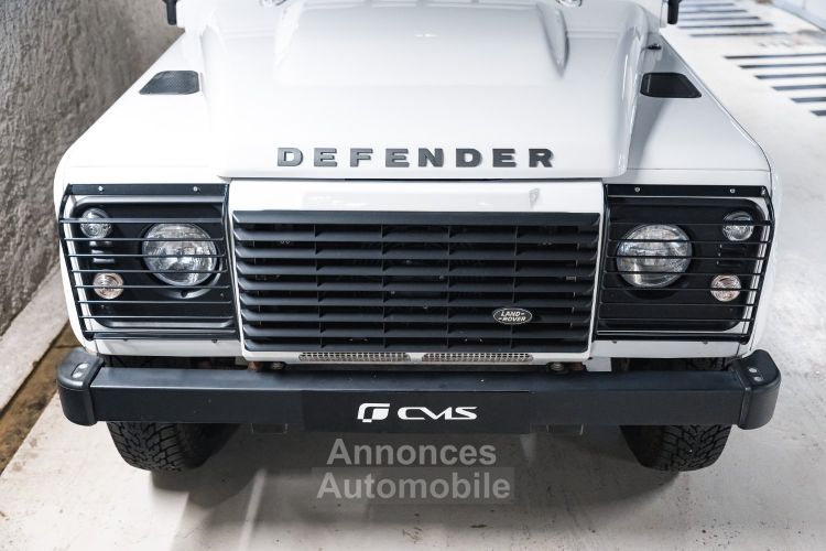 Land Rover Defender (III) 130 Crew Cab - <small>A partir de </small>680 EUR <small>/ mois</small> - #3