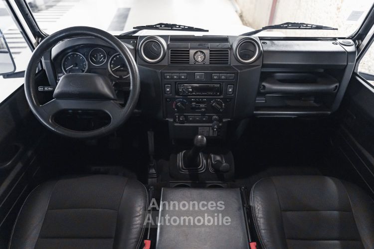 Land Rover Defender (III) 130 Crew Cab - <small>A partir de </small>680 EUR <small>/ mois</small> - #30