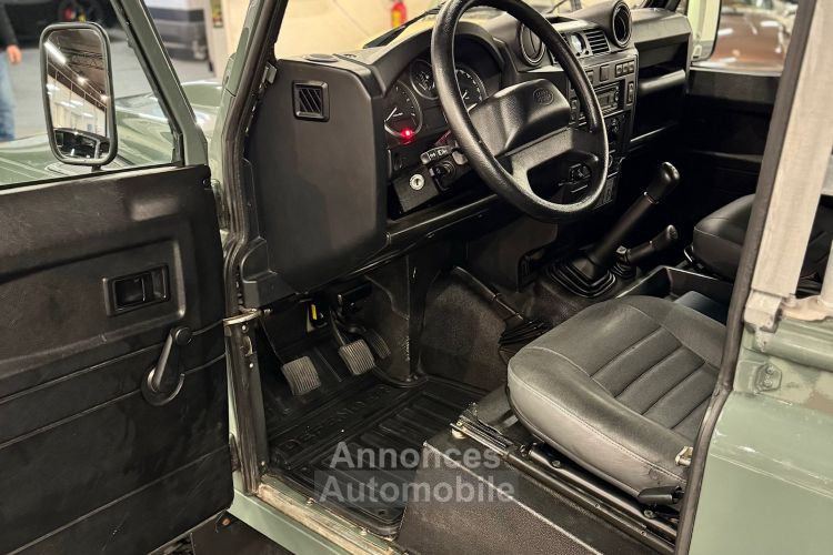 Land Rover Defender III 90 TD4 SOFT TOP - <small></small> 53.000 € <small></small> - #27