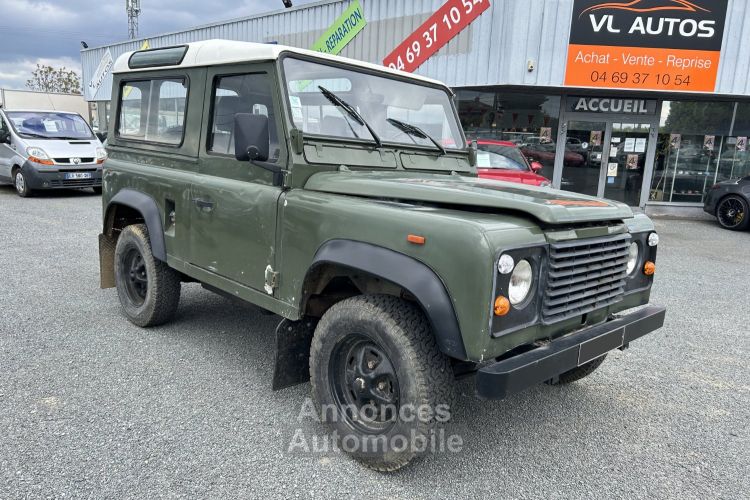 Land Rover Defender Land Rover Defender 90 4x4 2.5 TD - <small></small> 9.580 € <small></small> - #1