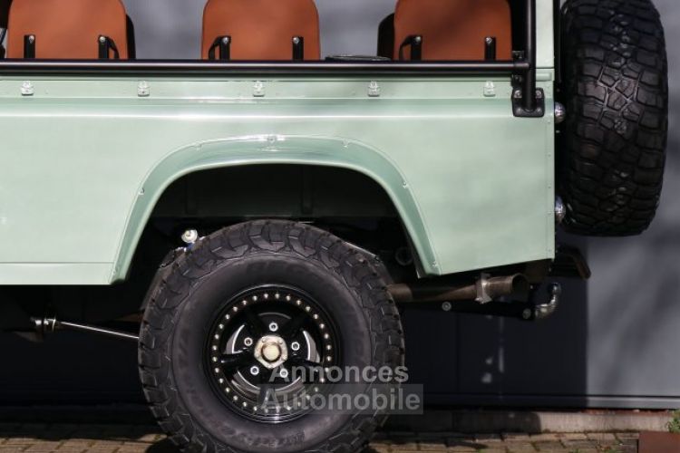 Land Rover Defender Miyo by Carcave 90 or 110 Miyo 3.500 cc 200 bhp  original engine - Prix sur Demande - #17