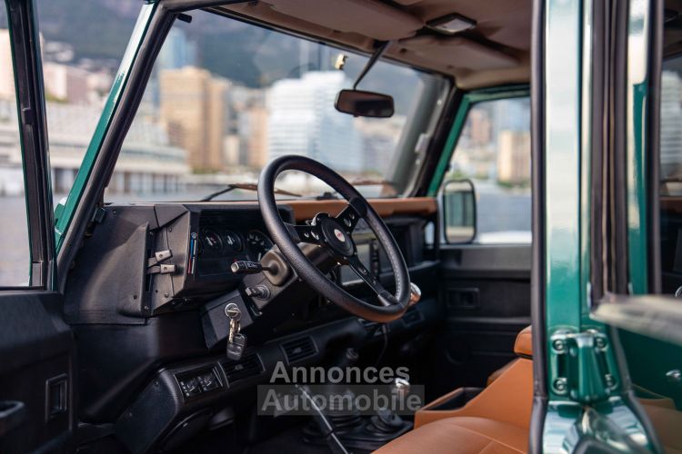 Land Rover Defender pick-up 1 Of 1 - <small></small> 49.990 € <small>TTC</small> - #9