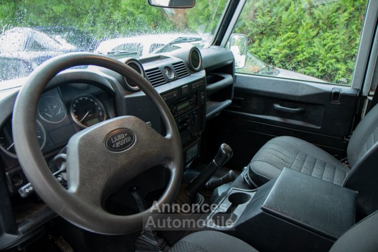 Land Rover Defender Rover 110 VAN 2.4 Turbo – D - 4X4 - LICHTE VRACHT - TREKHAAK - <small></small> 29.999 € <small>TTC</small> - #11
