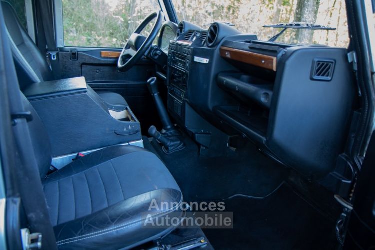 Land Rover Defender Rover 110 VAN 2.4 Turbo - LICHTE VRACHT - DAKTENT - ZETELVERWARMING - TOILET - FRIGOBOX - <small></small> 33.999 € <small>TTC</small> - #14