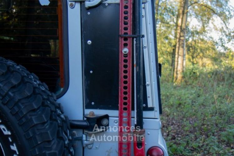 Land Rover Defender Rover 110 VAN 2.4 Turbo - LICHTE VRACHT - DAKTENT - ZETELVERWARMING - TOILET - FRIGOBOX - <small></small> 34.999 € <small>TTC</small> - #33