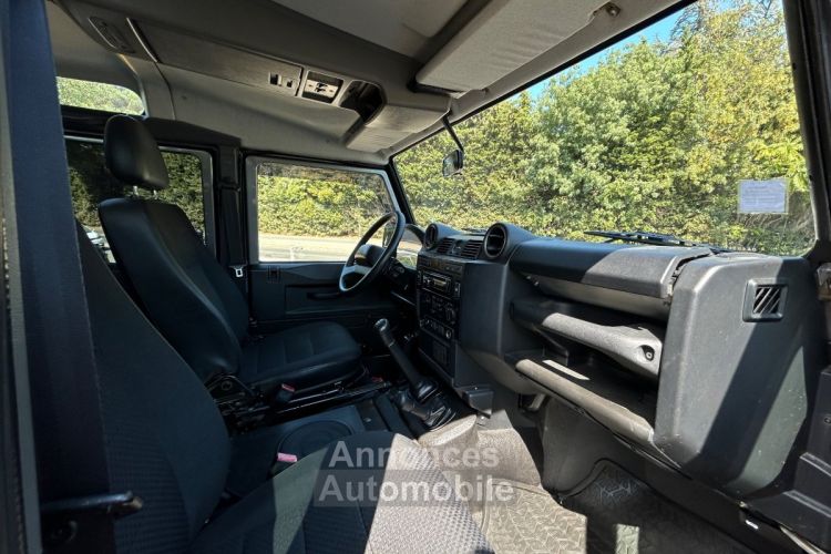 Land Rover Defender Station Wagon 110 N1 MARK IV E - <small></small> 38.890 € <small>TTC</small> - #16