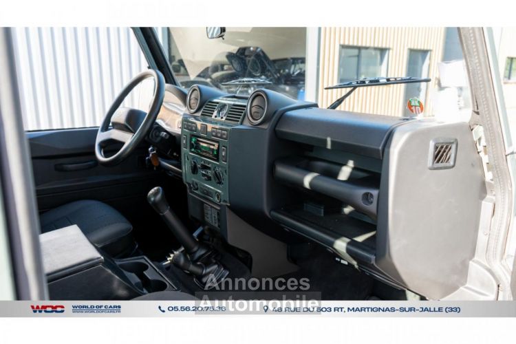 Land Rover Defender Station Wagon 90 2.4 122 SW 4 places - <small></small> 46.990 € <small>TTC</small> - #10