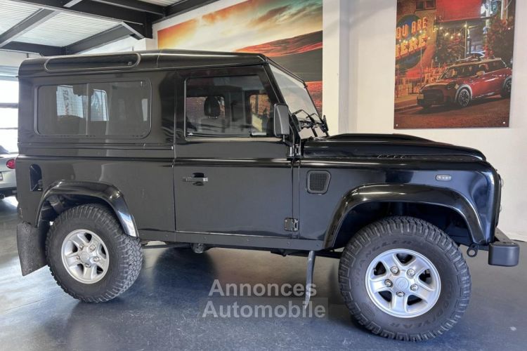 Land Rover Defender Station Wagon 90 2.4 4 places - <small></small> 44.450 € <small>TTC</small> - #2