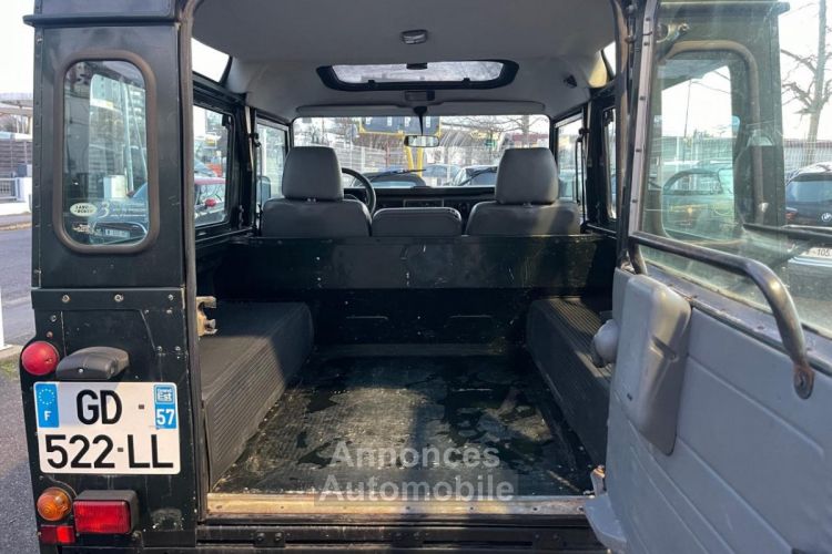 Land Rover Defender Station Wagon 90 2.5 Td5 90 HYGHLANDER - <small></small> 22.490 € <small>TTC</small> - #17