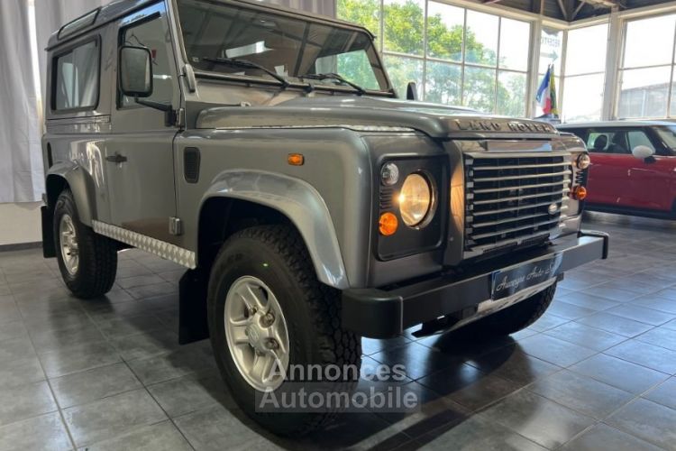 Land Rover Defender Station Wagon III 90 2.4 TD4 122cv 4X4 3P BVM SE - <small></small> 39.450 € <small>TTC</small> - #3