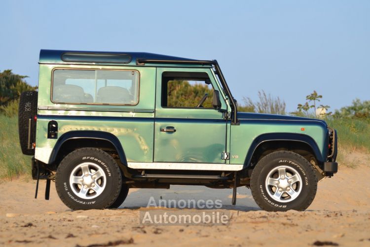 Land Rover Defender Station Wagon LAND ROVER DEFENDER 90 Station Wagon 4.0 V8 50ème Anniversaire boite automatique 31000 km - <small></small> 75.000 € <small>TTC</small> - #7