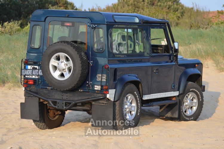 Land Rover Defender Station Wagon LAND ROVER DEFENDER 90 Station Wagon 4.0 V8 50ème Anniversaire boite automatique 31000 km - <small></small> 75.000 € <small>TTC</small> - #8