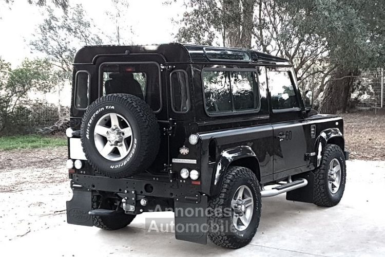 Land Rover Defender Station Wagon SVX TD4 122 SW90 60 YEARS - <small></small> 45.900 € <small>TTC</small> - #2