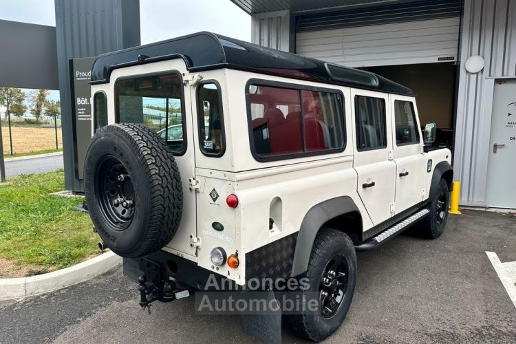 Land Rover Defender SW 110 2.4 TD 122ch SE BVM6 5 places CTTE 4x4 JA 16 Garantie 6 mois - <small></small> 29.990 € <small>TTC</small> - #3