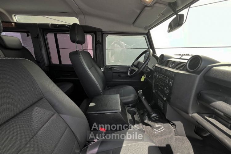 Land Rover Defender SW 110 SE Mark VI - <small></small> 53.900 € <small>TTC</small> - #3