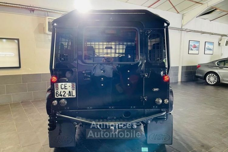 Land Rover Defender SW 90 2.5 TD E 2003 - <small></small> 39.990 € <small>TTC</small> - #6