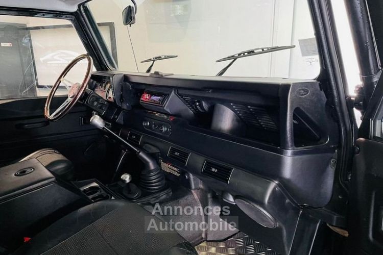 Land Rover Defender SW 90 2.5 TD E 2003 - <small></small> 39.990 € <small>TTC</small> - #14