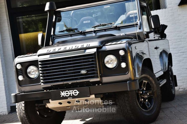 Land Rover Defender TD4 CABRIO - <small></small> 49.950 € <small>TTC</small> - #1