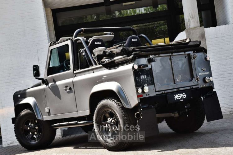 Land Rover Defender TD4 CABRIO - <small></small> 49.950 € <small>TTC</small> - #9