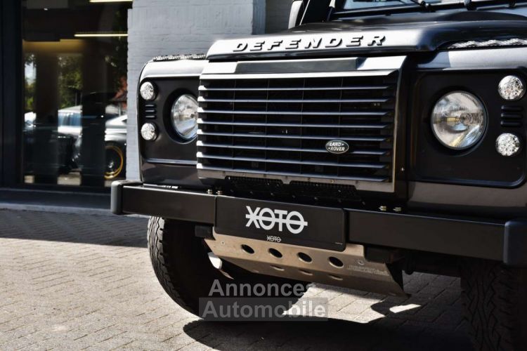 Land Rover Defender TD4 CABRIO - <small></small> 49.950 € <small>TTC</small> - #17