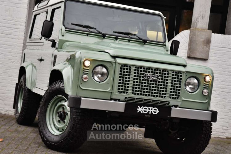 Land Rover Defender TD4 HERITAGE LIMITED EDITION - <small></small> 98.950 € <small>TTC</small> - #2