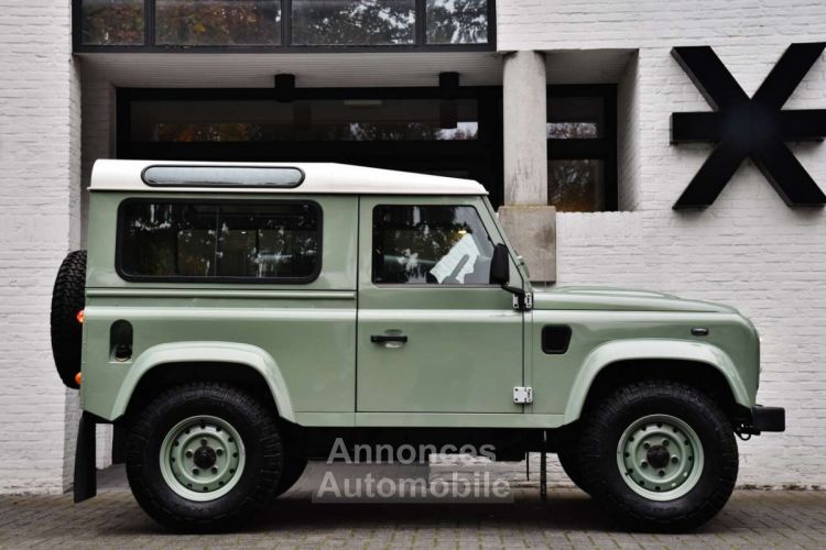 Land Rover Defender TD4 HERITAGE LIMITED EDITION - <small></small> 98.950 € <small>TTC</small> - #3