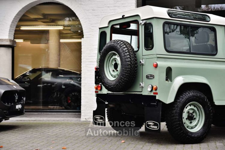 Land Rover Defender TD4 HERITAGE LIMITED EDITION - <small></small> 98.950 € <small>TTC</small> - #18