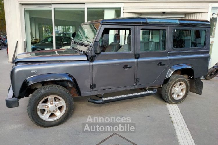 Land Rover Defender TD5 110 // 9 places // RHD - <small></small> 19.900 € <small>TTC</small> - #5