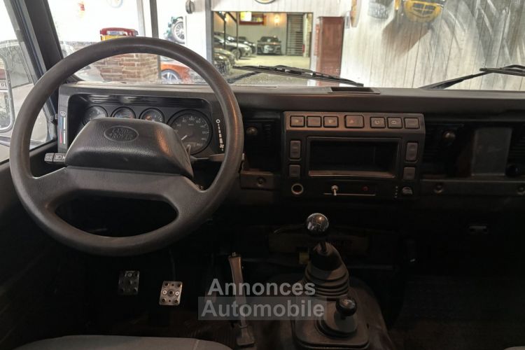 Land Rover Defender TD5 110 SW 9PL TVA - <small></small> 44.950 € <small>TTC</small> - #6