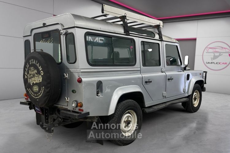 Land Rover Defender TD5 2L5 Station Wagon 9 Places // CLIM / ATTELAGE / MARCHE PIED / ENTRETIEN A JOUR / VITRES ARRIERES COULISSANTES - <small></small> 30.990 € <small>TTC</small> - #5