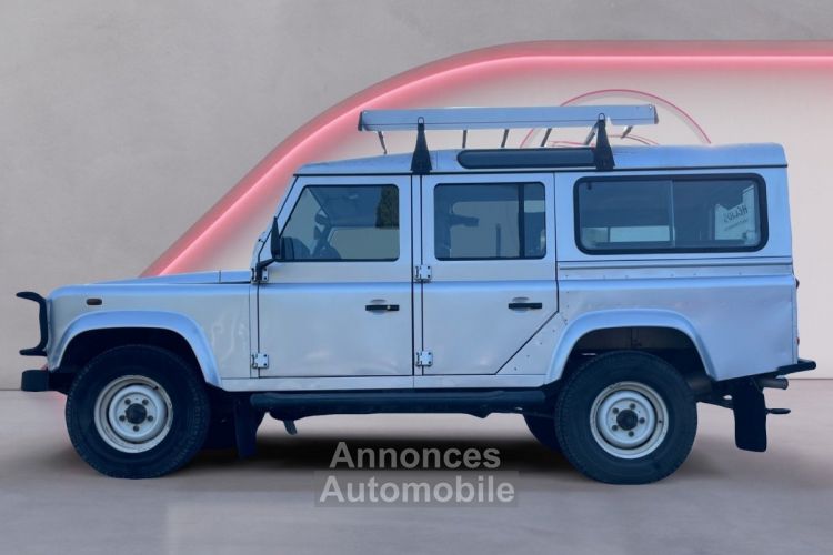 Land Rover Defender TD5 2L5 Station Wagon 9 Places - <small></small> 30.990 € <small>TTC</small> - #11