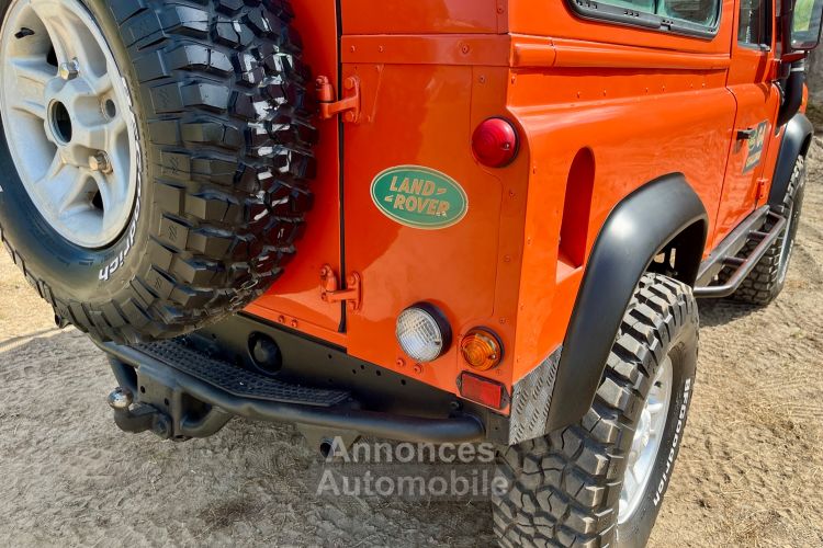 Land Rover Defender TD5 90 G4 Edition - <small></small> 49.900 € <small>TTC</small> - #33