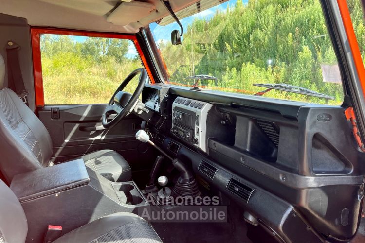 Land Rover Defender TD5 90 G4 Edition - <small></small> 49.900 € <small>TTC</small> - #45