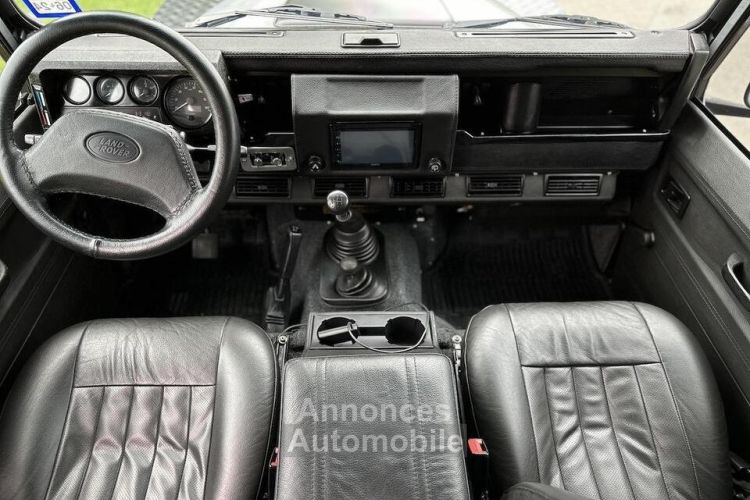 Land Rover Defender V8 - <small></small> 107.100 € <small>TTC</small> - #4